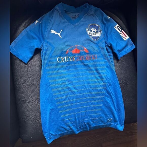 Puma Charlotte Soccer Academy
Blue Jersey, Kids' Size Small - Picture 3 of 17